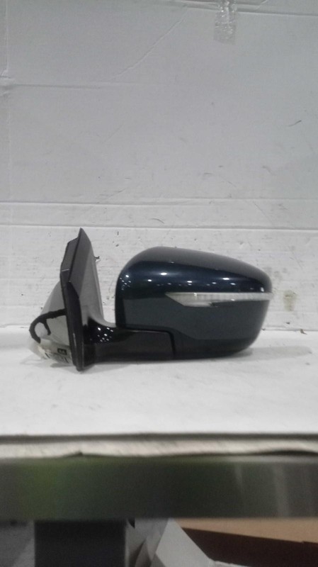 2015 Nissan Murano Left Door Mirror Blue OEM Used 321598 141K Miles