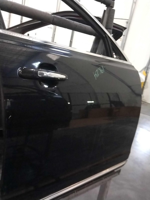 2013 Lincoln MKS Right Front Door Black 544677 Used 4DR Sedan 260K Miles