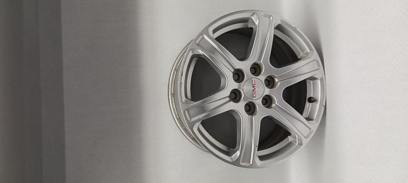 17-'21GMC ACADIA Wheel 17x7-1/2 silver OEM Grade B