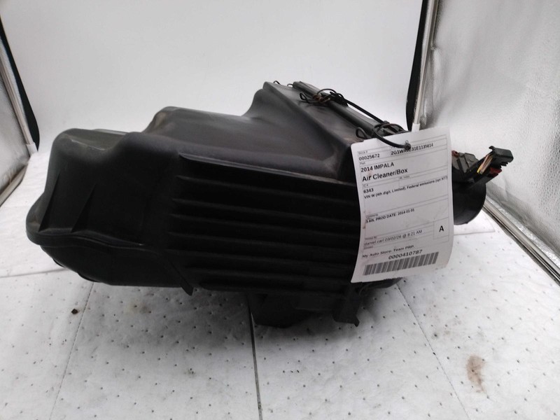 2014 Chevrolet Impala Air Cleaner Assembly OEM 22866478 Used 3.6L V6 205K