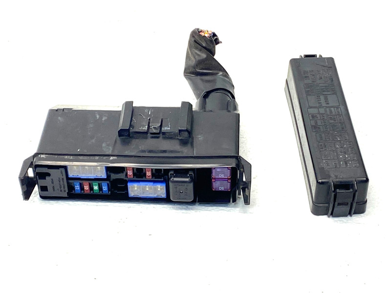 09-12 INFINITI FX35 FUSE RELAY JUNCTION BOX UNIT ASSEMBLY OEM #A0.55