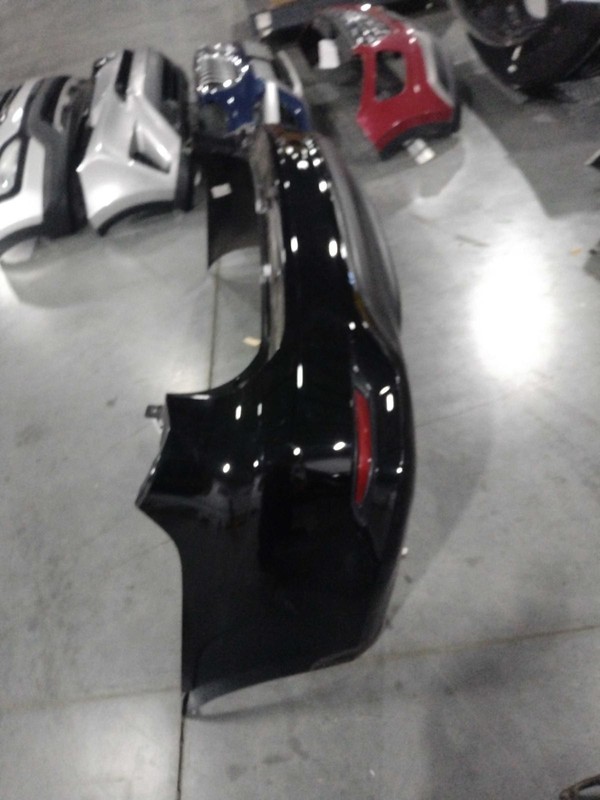 Used Rear Bumper Assembly Rear fits: 2020 Infiniti QX60 w/o park assist w/o rece