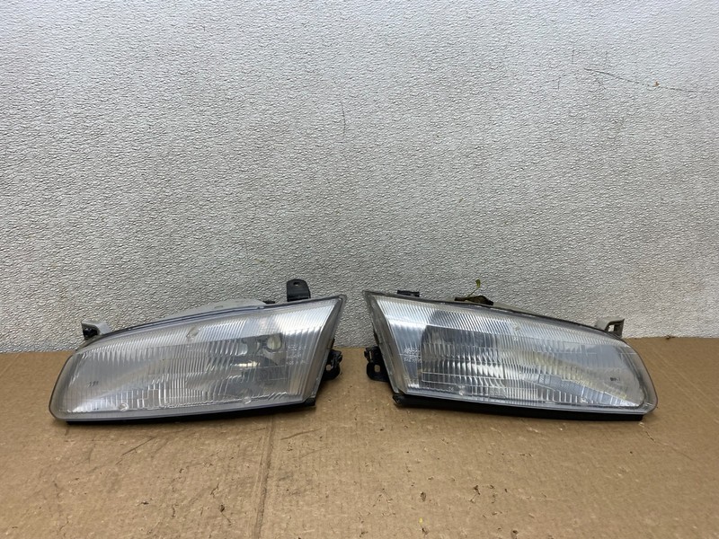 1997 1998 1999 Toyota Camry Left+Right Side Set Halogen Headlights V2968 DW