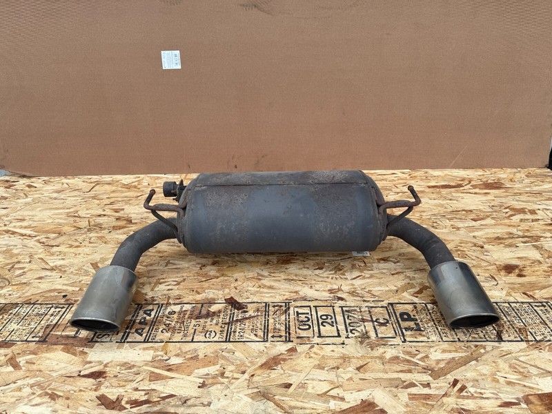 INFINITI FX35 FX37 FX50 QX70 09-17 OEM REAR MUFFLER EXHAUST WITH TIPS ASSEMBLY
