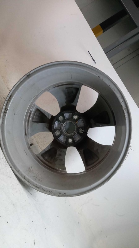 2024 Subaru Ascent OEM Grey Wheel 18 7.5 Rim 28111XC00A Used 13000 Mi