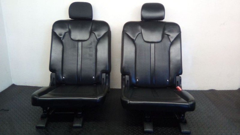 21-24 Kia Sorento Hybrid 3rd Row Seat's Leather Black OEM 89A40-P4000-MRL
