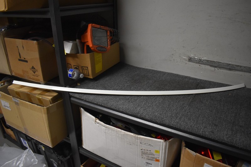 2014-2020 MASERATI GHIBLI LEFT SIDE ROOF DRIP FACTORY OEM
