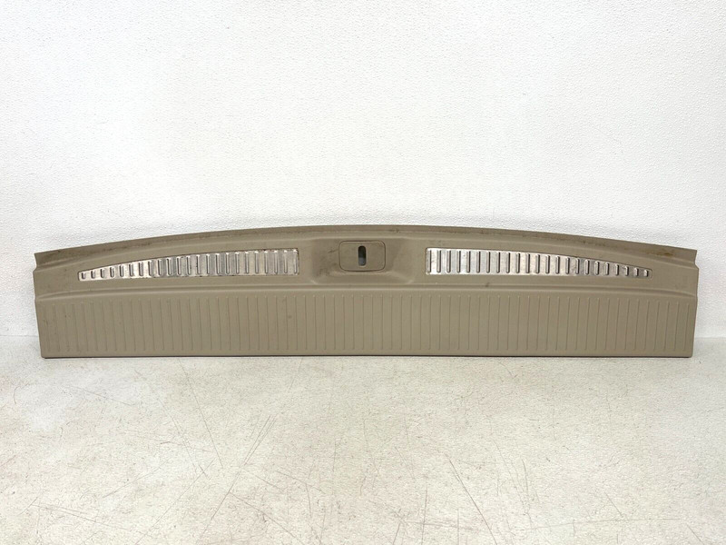 ⭐2015-2020 CADILLAC ESCALADE REAR TRUNK MOLDING SILL SCUFF PLATE OEM LOT2437