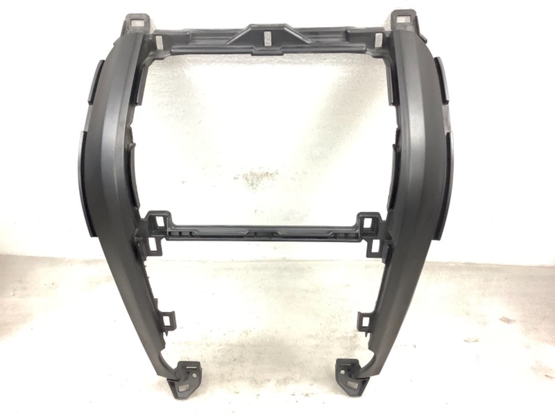 07-09 Honda CR-V Center Garnish Upper Trim Panel Radio Frame Dash Vent Bezel OEM