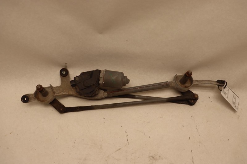 2013-2019 CADILLAC XTS FRONT WINDSHIELD WIPER MOTOR LINKAGE TRANSMISSION OEM