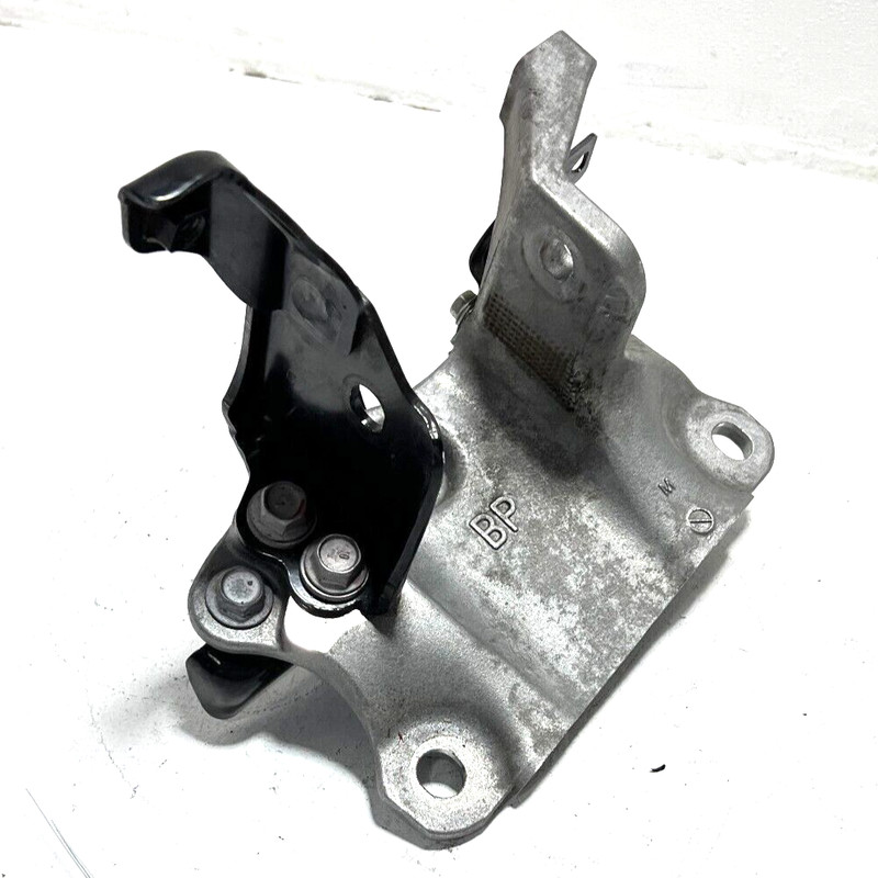 TOYOTA CAMRY 2018-2024 Engine Motor Left Driver Side Mount Bracket Support OEM