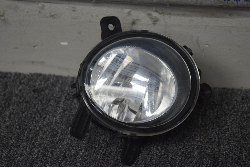 2015-2017 BMW M4 FOG LIGHT FACTORY OEM