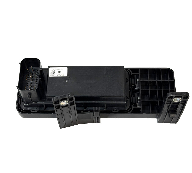 📌 2021 - 2023 MUSTANG MACH-E ENGINE BAY FUSE RELAY JUNCTION BOX MODULE OEM