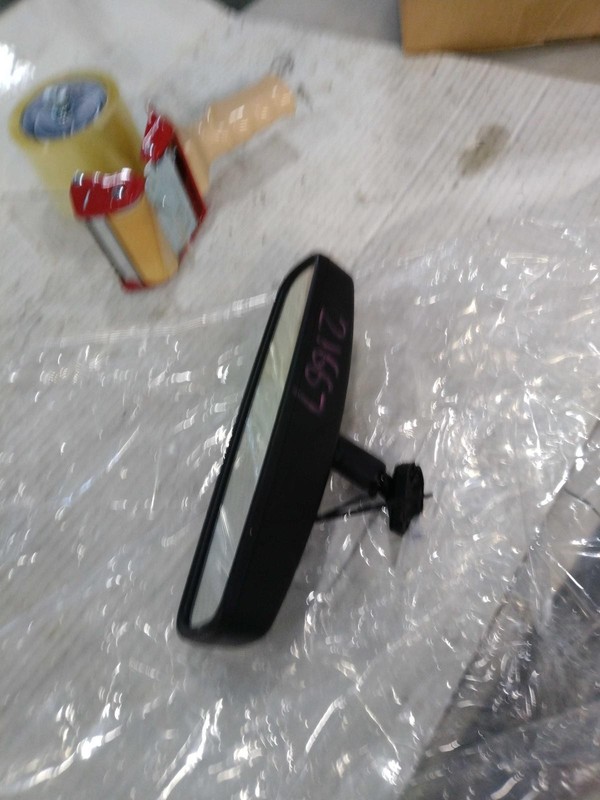 Used Front Center Interior Rear View Mirror fits: 2017 Lincoln Mkz w/rain sensor