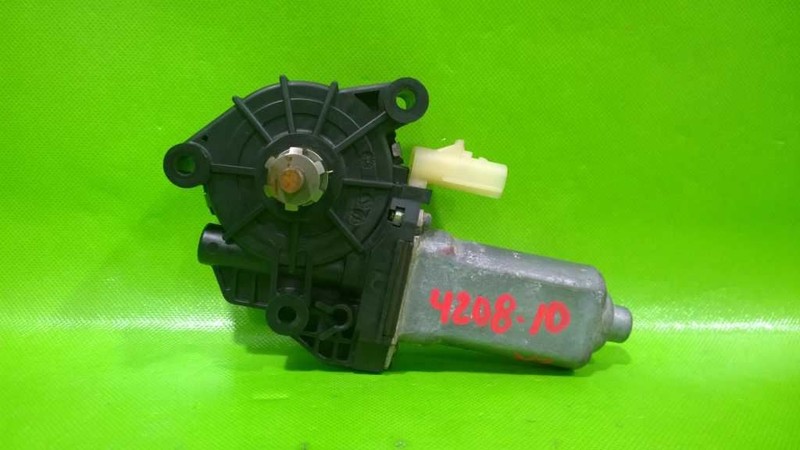 04 05 PT CRUISER HTBK DRIVER LEFT REAR WINDOW MOTOR OEM 4208-10