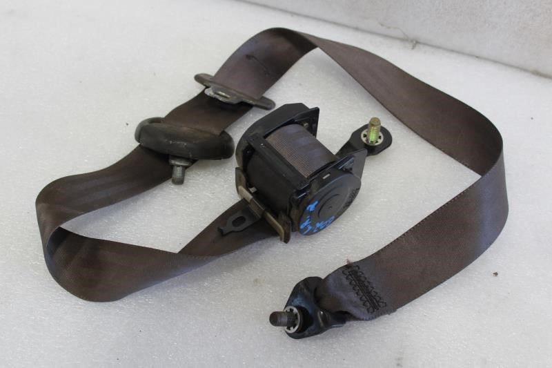 1991 1992 1993 1994 TOYOTA LAND CRUISER LEFT REAR SEAT BELT 3RD ROW FD40 BEIGE