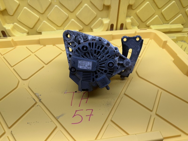 2014-2016 KIA FORTE ALTERNATOR 37300-2E200 OEM
