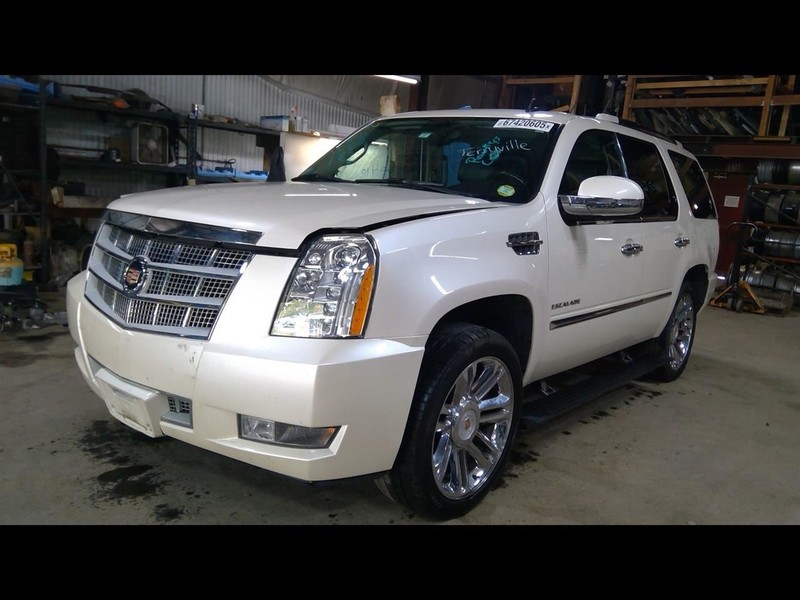 Windshield Wiper Motor Fits 07-14 ESCALADE 1676382