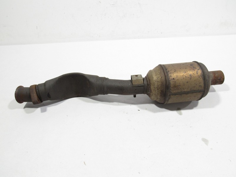 Scrap Metal 2004 4.2L RWD Left Driver Exhaust Catalytic Converter 02-06 ;