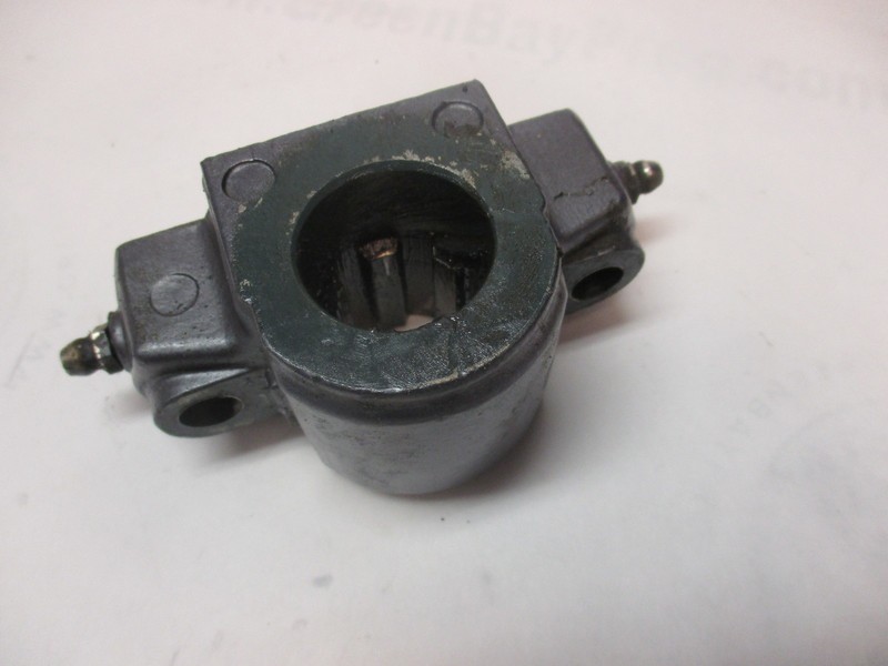 348614111M Nissan Tohatsu Outboard Mount Bracket
