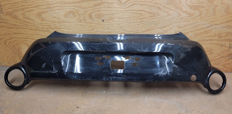 2014 2015 2016 Kia Soul Rear Upper Bumper Cover 86611-B2100 OEM *