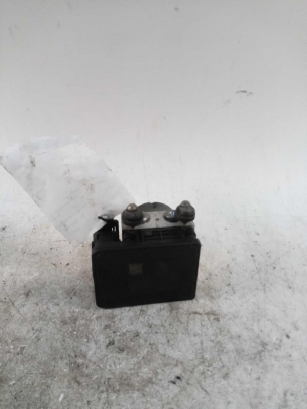 2016 Subaru WRX ABS Hydraulic Assembly OEM 27596VA020 104K Miles