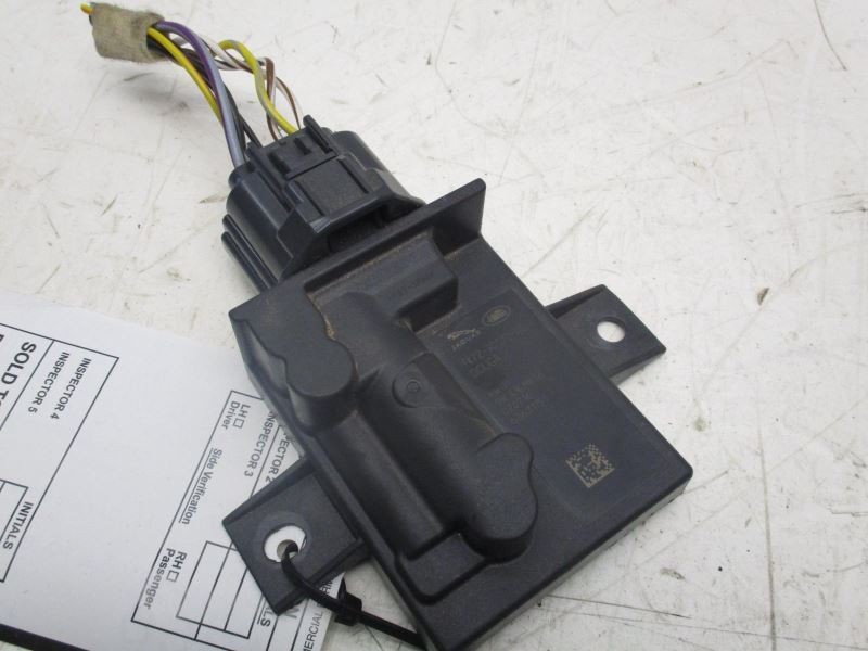 Chassis ECM Fuel Pump CONTROL MODULE Fits 17-19 JAGUAR F-PACE XE 29721