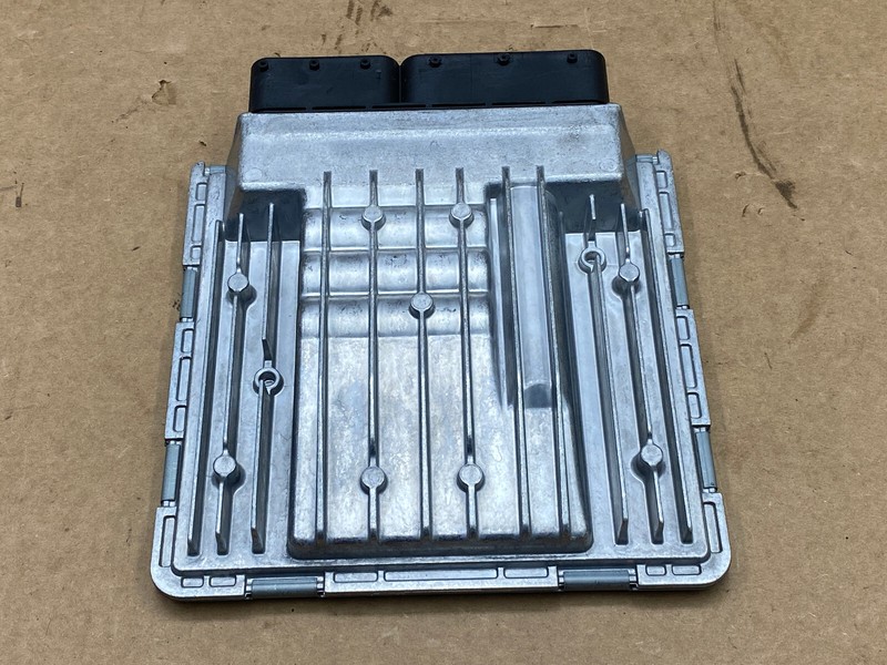 2011 BMW Z4 ECM ENGINE CONTROL MODULE OEM LOT758