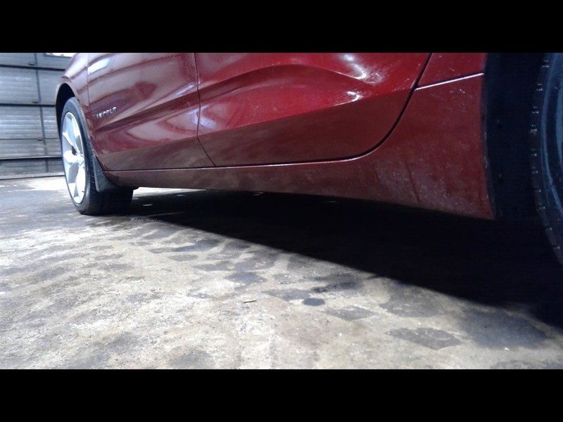 2014-2020 IMPALA NEW Style Left Rocker Panel Moulding 1557691