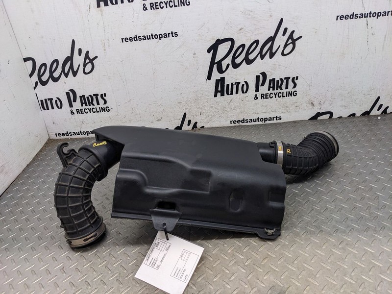 2014 CHEVROLET MALIBU 2.4L ENGINE AIR CLEANER OUTLET DUCT INTAKE HOSE OE 1186084