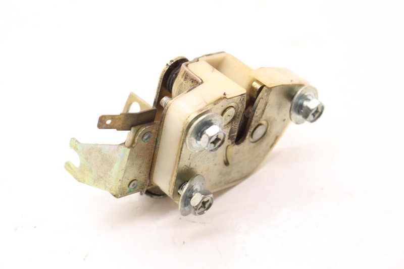 1984-1986 Nissan 300ZX Z31 2+0 Rear Trunk Hatch Latch Lock