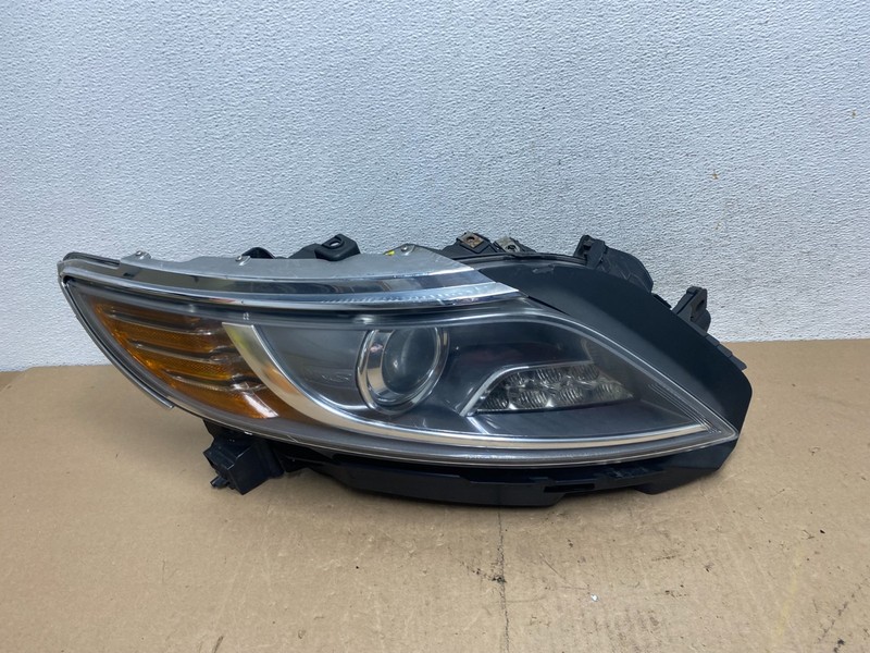 2013-2016 Lincoln Mks Right Passenger RH Xenon HID Headlight OEM AE6863 DW