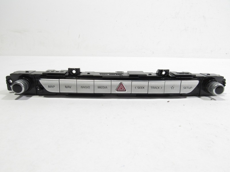 20-25 Kia Telluride SX 2022 Radio Equipment Navigation Control Panel Switch |