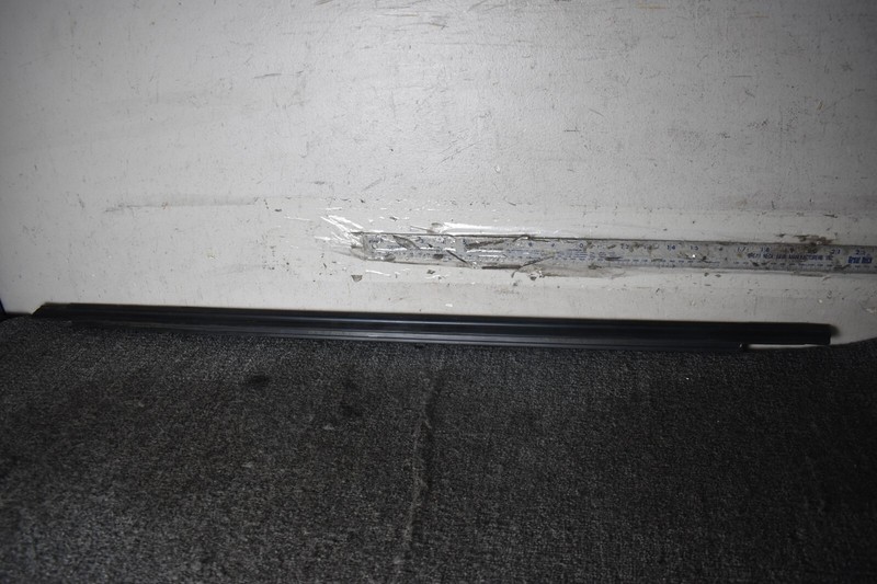 BMW 3 SERIES WINDOW TRIM FACTORY OEM