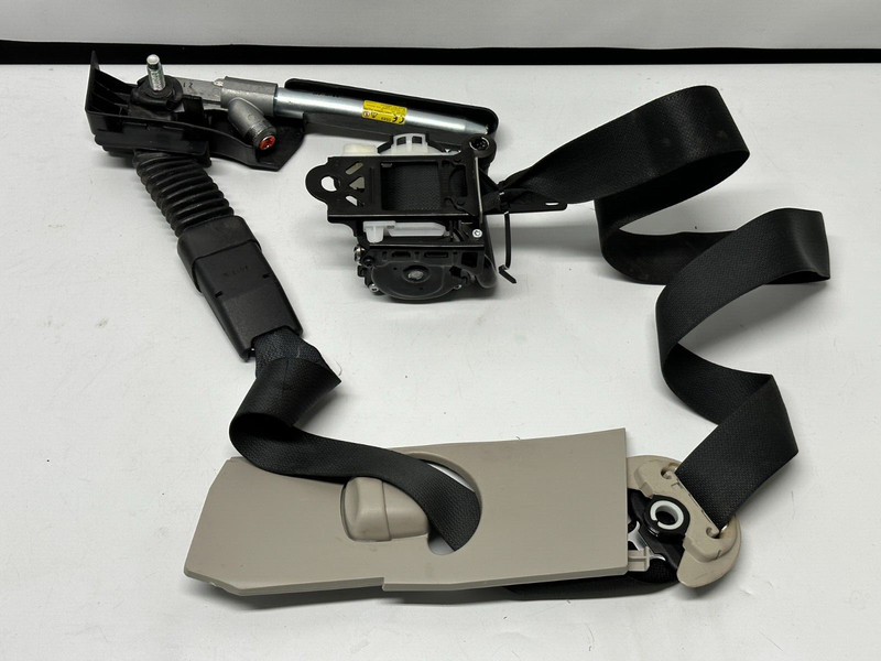 🟢 2014-2024 INFINITI Q50 OEM FRONT LEFT DRIVER SEAT BELT ASSEMBLY BLACK Safety
