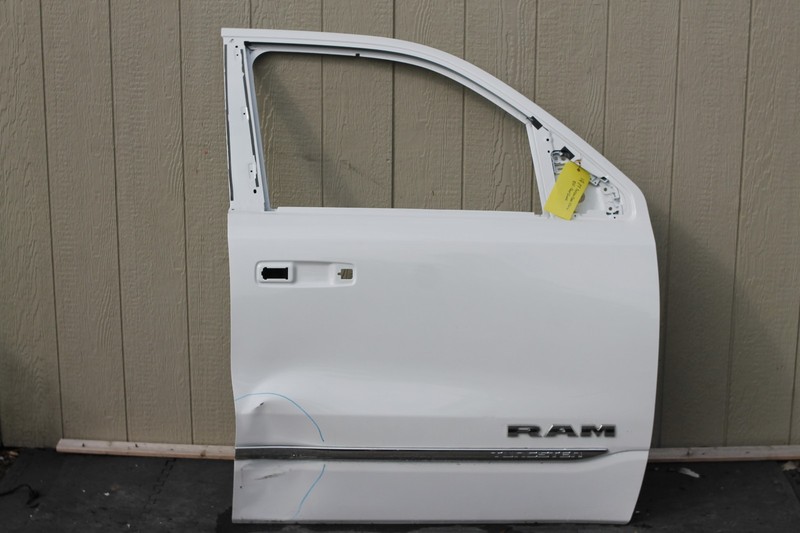 2019-2022 Dodge Ram 1500 Front Right Passenger Side Door Shell Oem