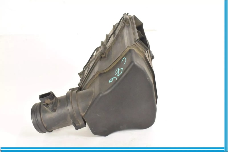 07-10 Audi A8 Quattro 4.2L Engine Air Cleaner Intake Box w/ MAF Sensor OEM