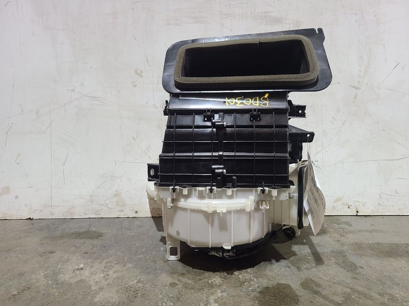 Blower Motor Front Fits 14-23 INFINITI QX80 578221