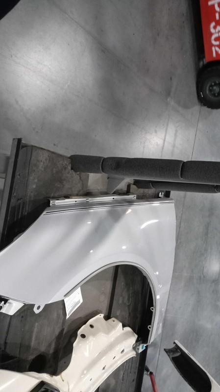 2011 Hyundai Sonata Left Fender Silver 93592 106K Miles Used Auto Part