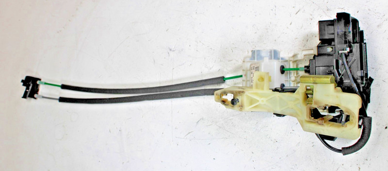 13 14 15 16 Hyundai GenesisFront Right Door Lock Latch Actuator 81320-2M010