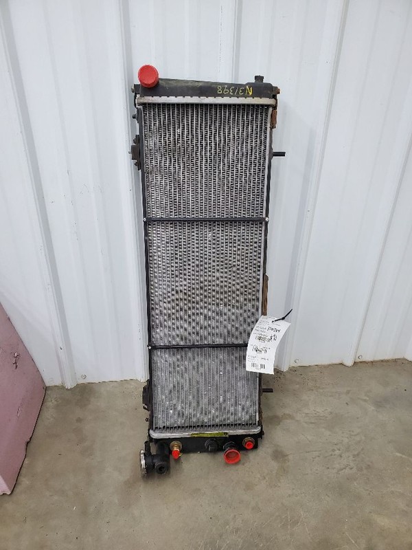 Radiator 6 Cylinder Standard Duty LHD Fits 91-00 CHEROKEE 291536
