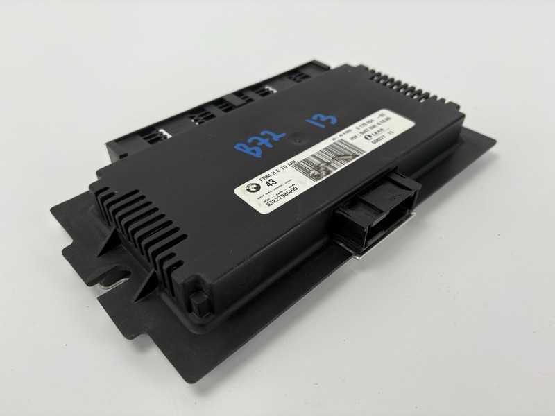 07-10 BMW E70 X5 E71 X6 FRM 2 AHL Adaptive Light Check Control Module Footwell