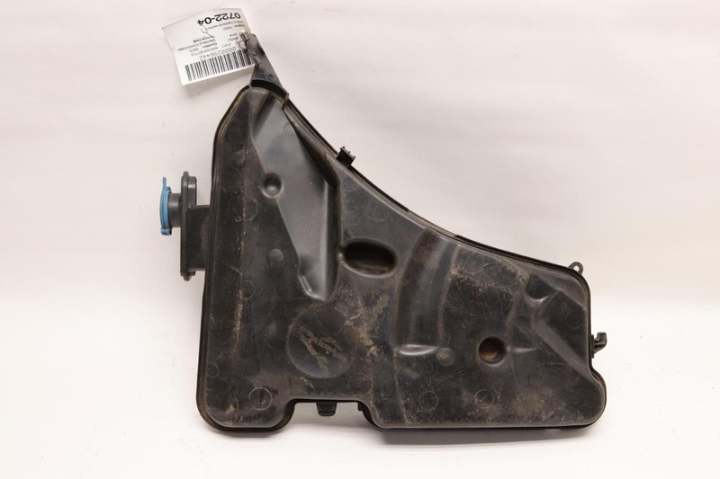 2017-2019 BMW 530I G30 WINDSHIELD WASHER FLUID RESERVOIR TANK BOTTLE OEM