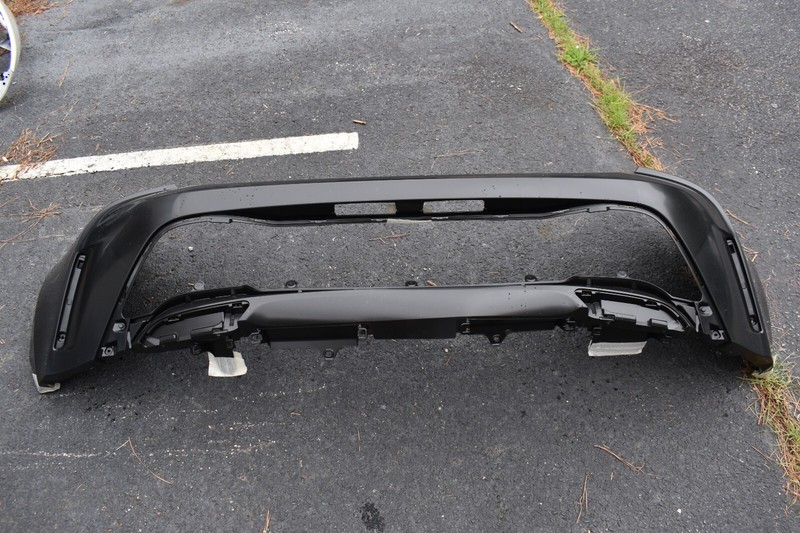2019 TOYOTA COROLLA FRONT BUMPER FACTORY OEM