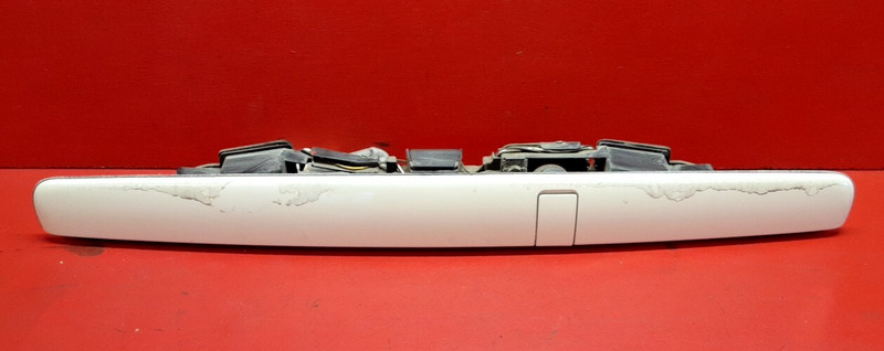 1998 - 2000 Volvo S70 Trunk Deck Lid License Plate Lamp Lock Molding Trim Handle