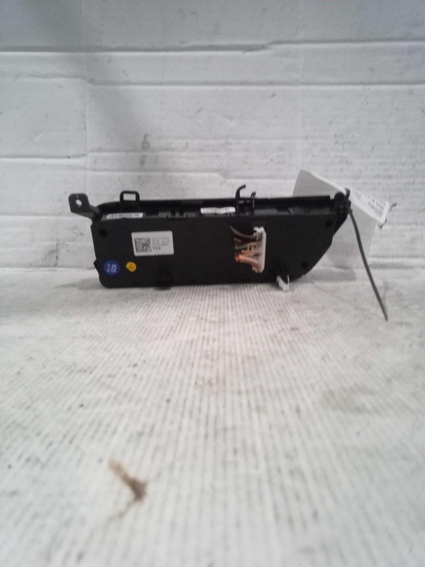 2021 Hyundai Elantra A/C Selector Switch OEM Grey 34000 Miles NJ25-20810-506205