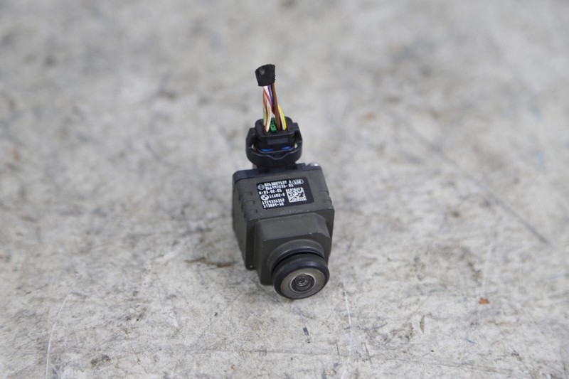 2018-2022 BMW 5 SERIES G30 PARKING ASSIST REVERSING REAR VIEW CAMERA OEM