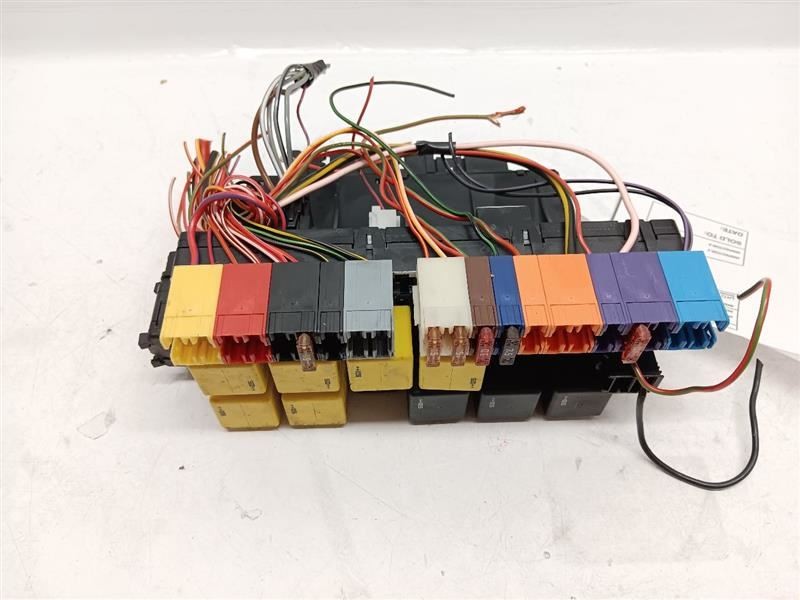 03-04 Mercedes R230 SL500 Front SAM Module Signal Activation Control 2305450832