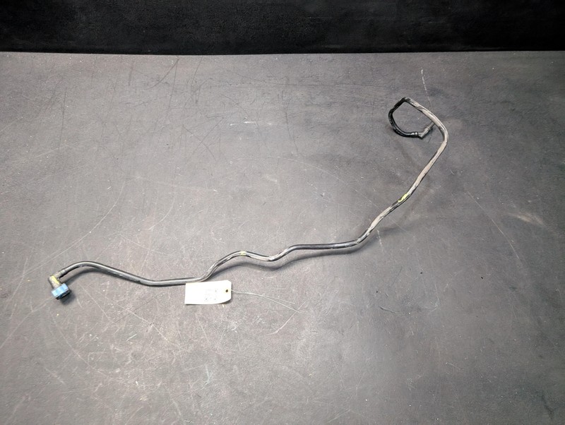 Fuel Vapor Canister Hose 2015 Volvo S60 31392494 2014 2016 2017 2018