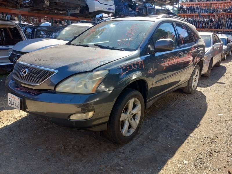 Front Bumper Fog Lamps Canada Market Fits 07-09 LEXUS RX350 568172